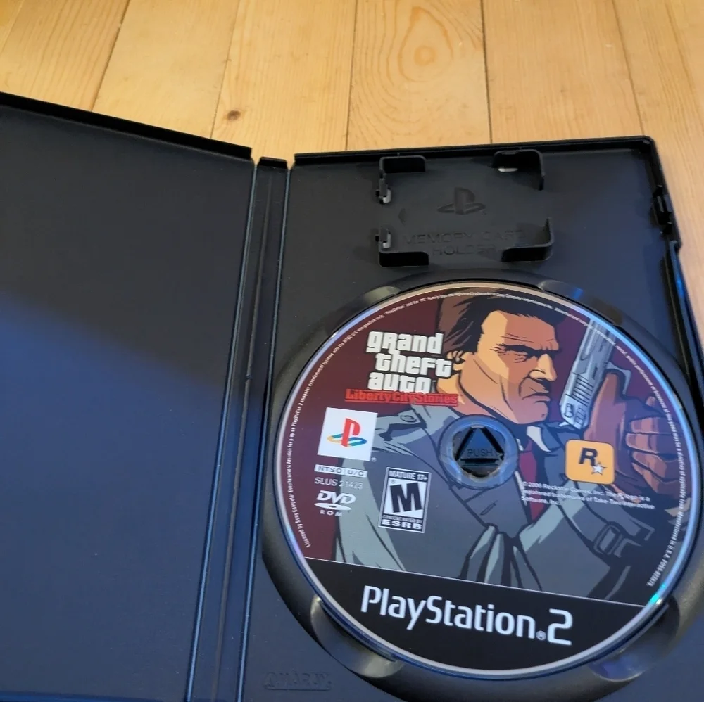 Sony 2 Grand Theft Auto: Liberty City Stories - Black used